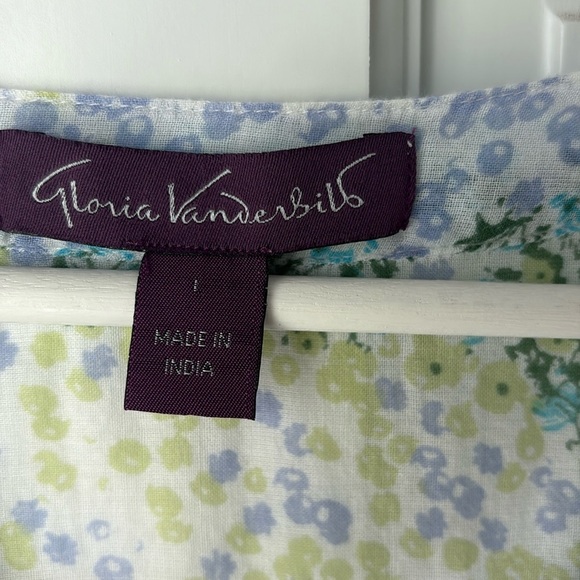 Gloria Vanderbilt Blue and Green Floral Blouse size 1 - Picture 2 of 7